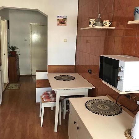 Sara Apartman Targu Mures Exterior photo